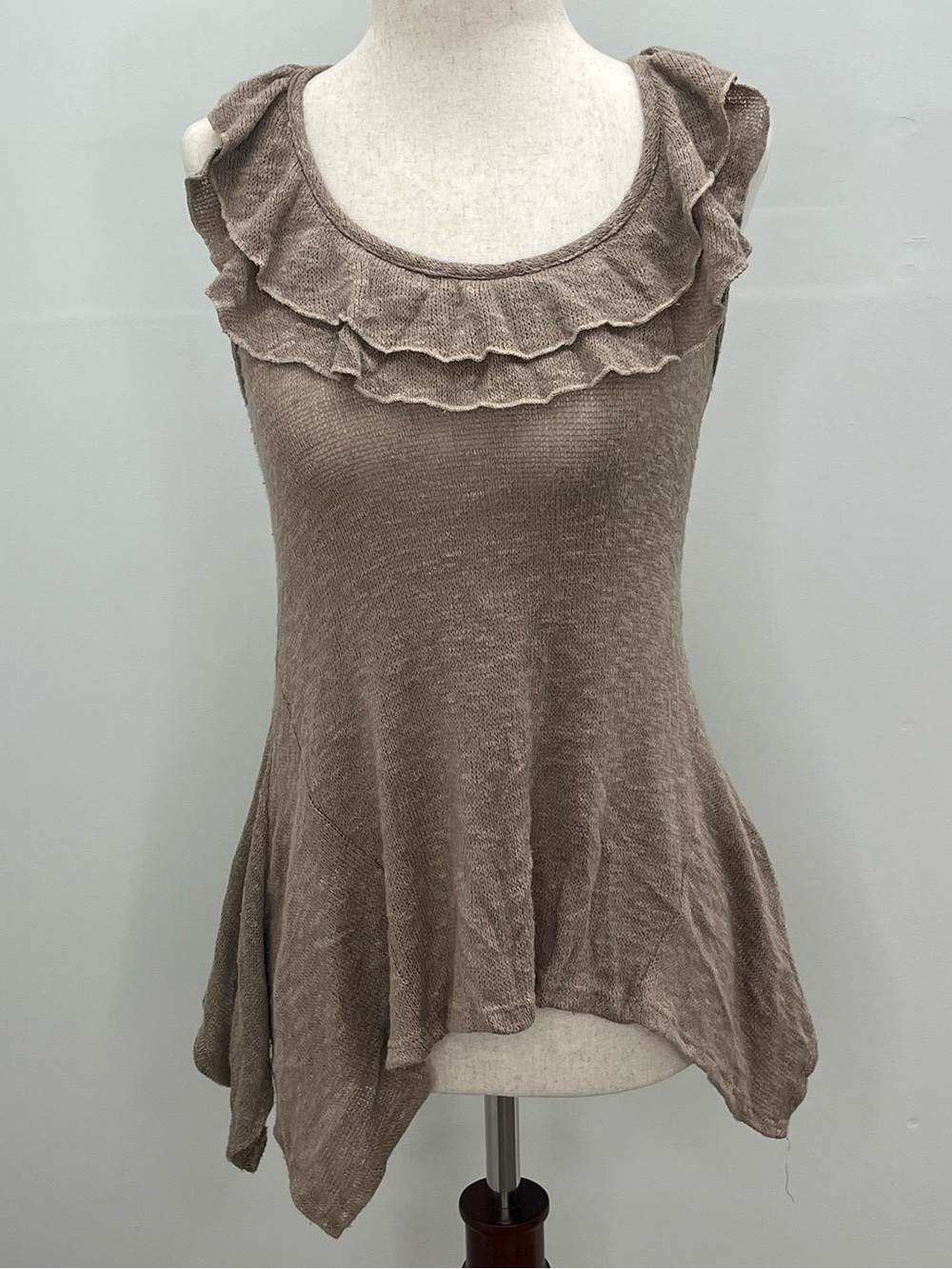 Miss Match Taupe Handkerchief Hem Rayon Blend Ruffle Collar Sleeveless Top Small